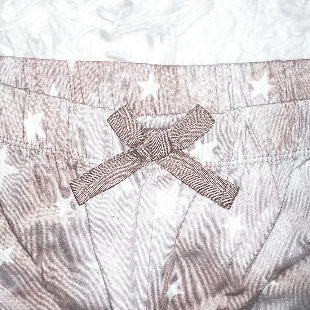Old Navy Girls Printed Pajama Shorts, Big Stars, Size XL (14-16)